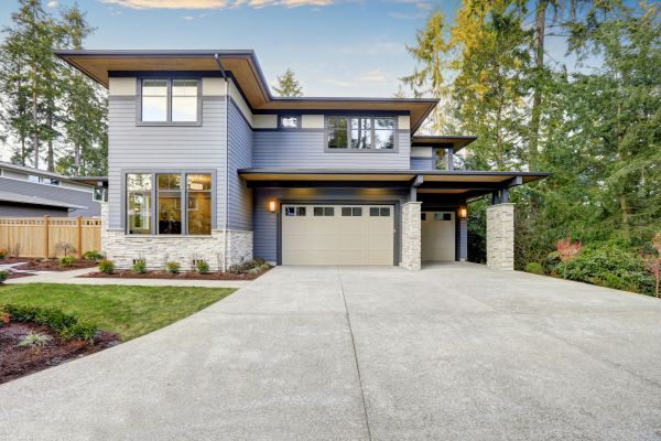 Cost of Driveway Overlay Installation in Clovis