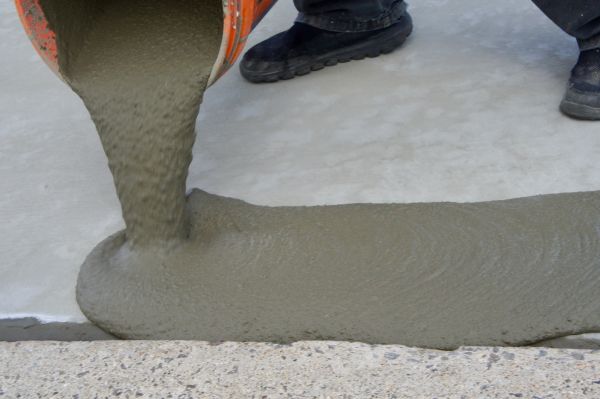 Cost of Cement Overlay Installation in Clovis